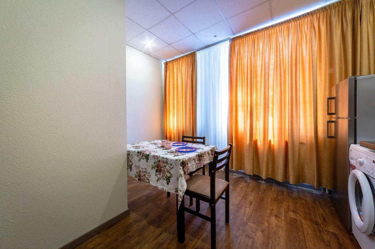 Stories Ap Bright Spacious 58sqm Free Park Рига